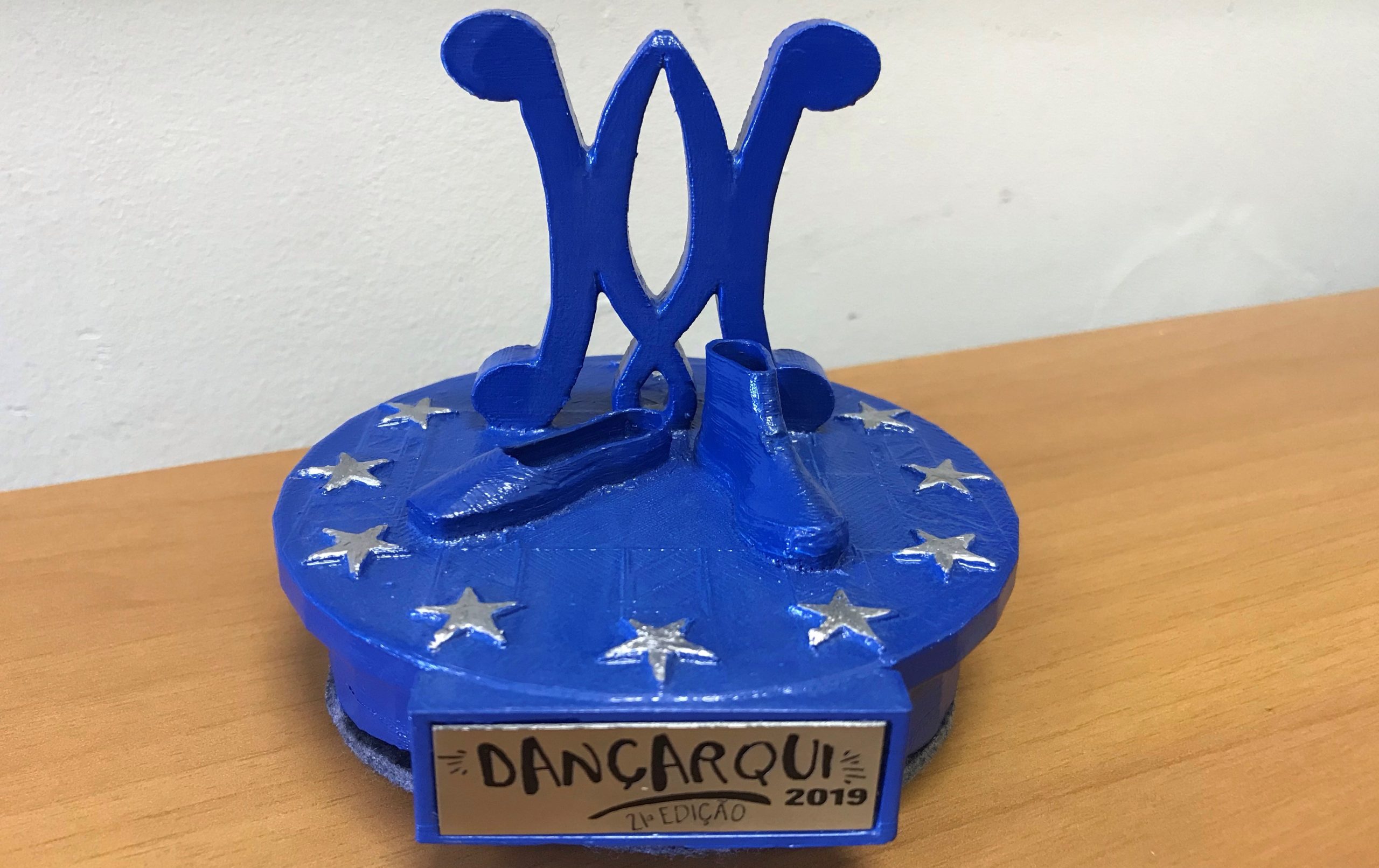 Troféu do Dançarqui foi desenvolvido por alunos do 3º ano do Ensino Médio