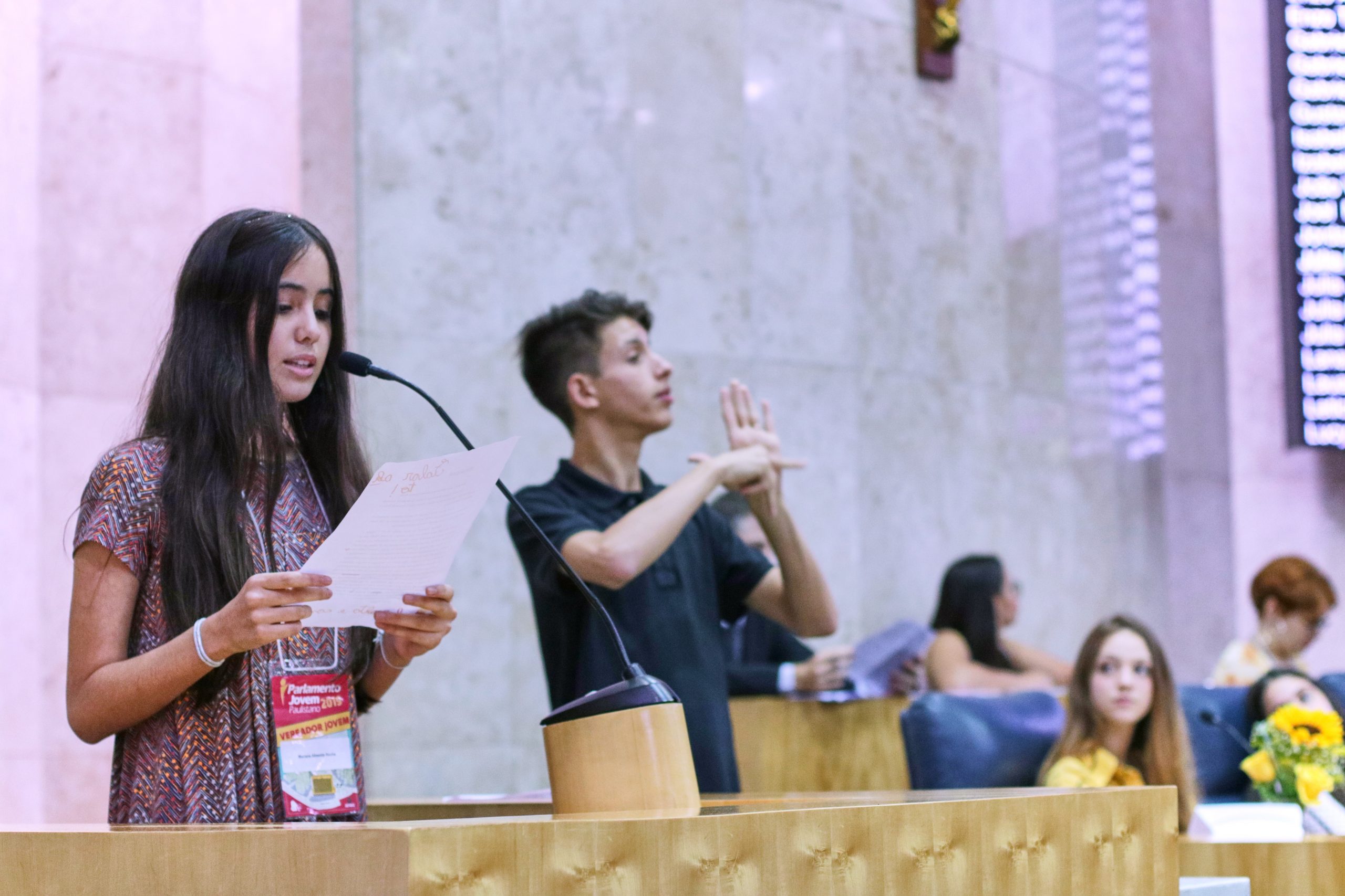Estudante do 6º ano participa do Parlamento Jovem Paulistano