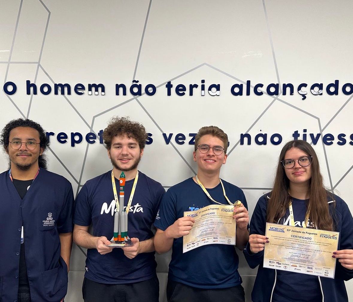 Somos medalhistas de ouro na 53ª Jornada de Foguetes.